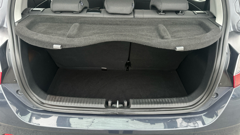 Hyundai i10 1.0 Advance 5dr Petrol Hatchback